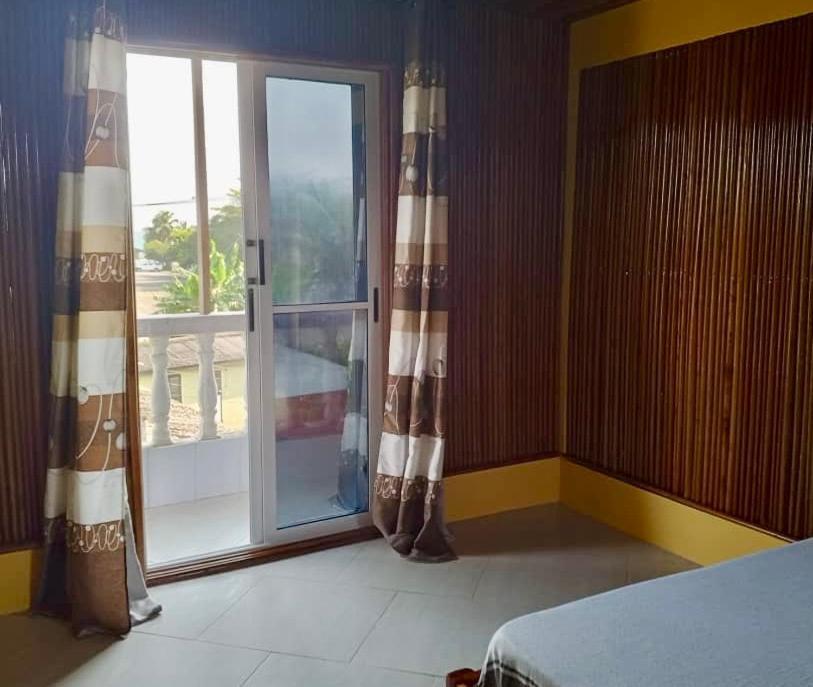 Serenity Haven Lodge Busua Экстерьер фото
