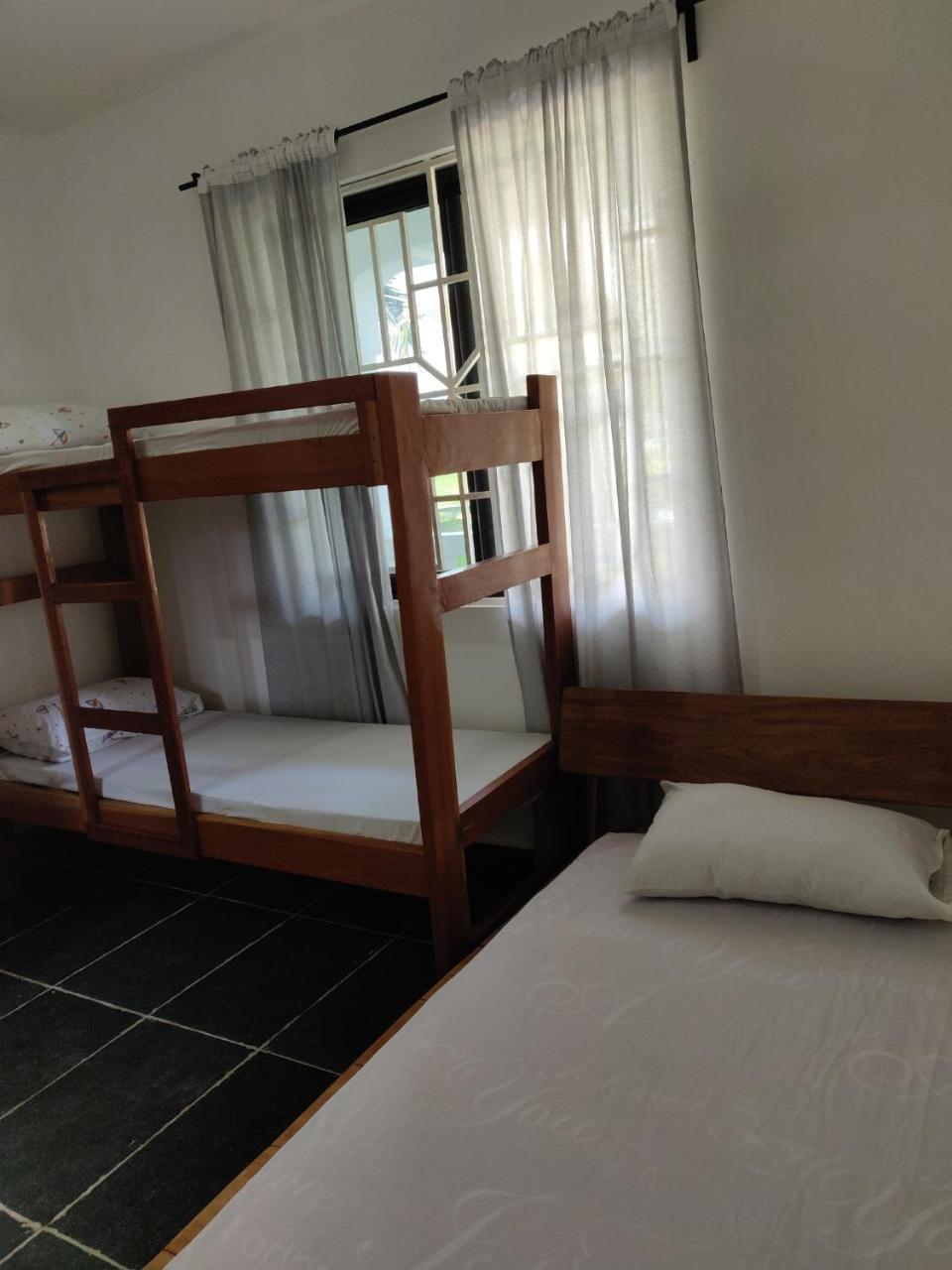 Serenity Haven Lodge Busua Экстерьер фото