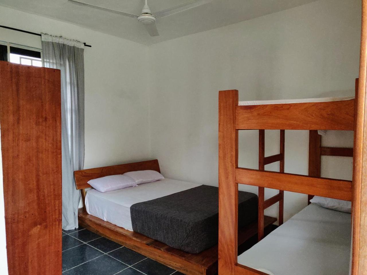 Serenity Haven Lodge Busua Экстерьер фото